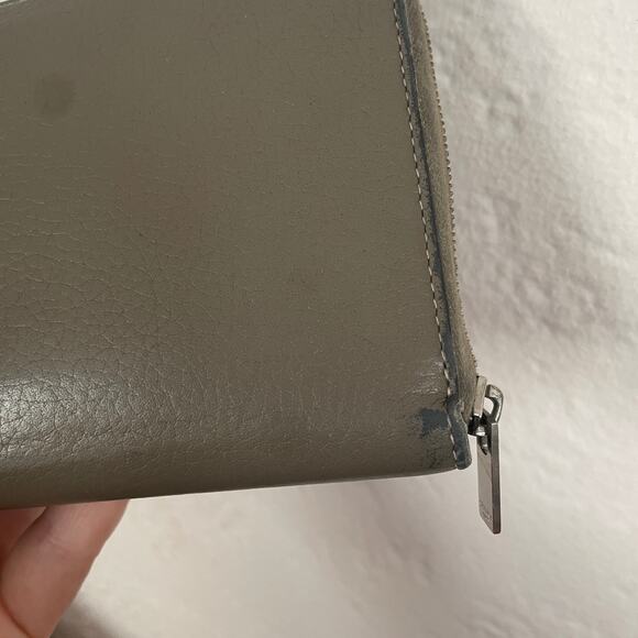 Celine Large Zip Around Wallet Multifuction Grained Calfskin Gray - Picture 16 of 16